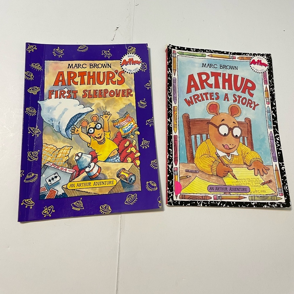 Bundle of 2 Arthur's Books First Sleepover and Writes a Story Books
